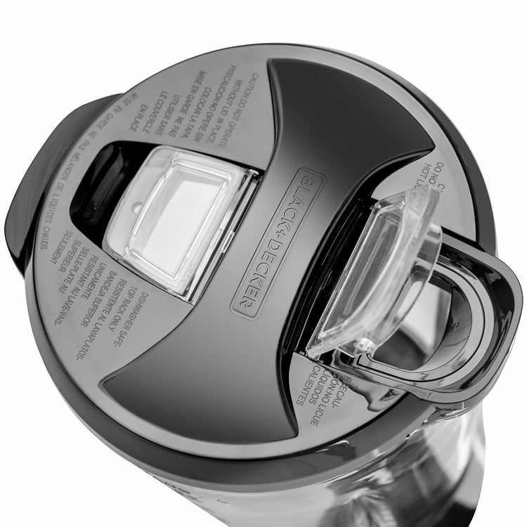 Licuadora BLACK+DECKER Vortex negra con 1.000W de potencia, jarra de vidrio de 1.5L y 8 cuchillas de acero inoxidable con tecnología anti-cavitación.