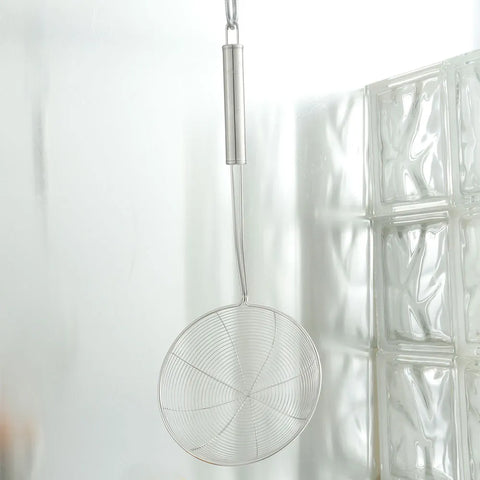 ESPUMADERA MALLA INSTIT 18CM VALENCIA