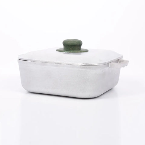 CALDERO FUNDIDO CUADRADO UNIV +TF