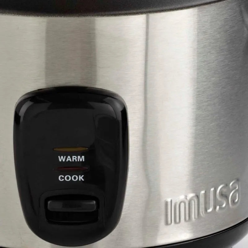 Olla Arrocera Imusa de Acero Inoxidable para 5 tazas, recipiente antiadherente, luces indicadoras y material resistente a altas temperaturas.