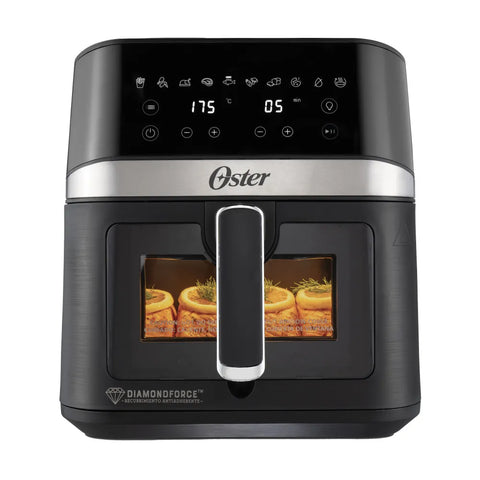 Freidora de Aire Digital Oster® DiamondForce 6L con recubrimiento antiadherente, 10 programas automáticos, bandeja extraíble, y ventana de visualización para una cocción fácil y rápida.