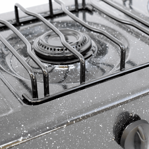 Estufa a Gas Económica, diseño resistente con tres fogones, parrillas tipo hilo y porcelanizado de alta calidad, ideal para uso doméstico.