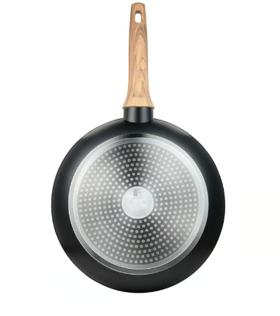 Sartén Aluminio Forjado Fusion Bergner 28cm, ideal para porciones grandes, con diseño ergonómico y antiadherente duradero.