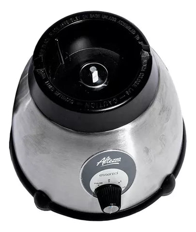 Licuadora Altezza Essential 500W con vaso de vidrio de 1.25L, base de acero inoxidable y cuchilla desmontable de 4 aspas.