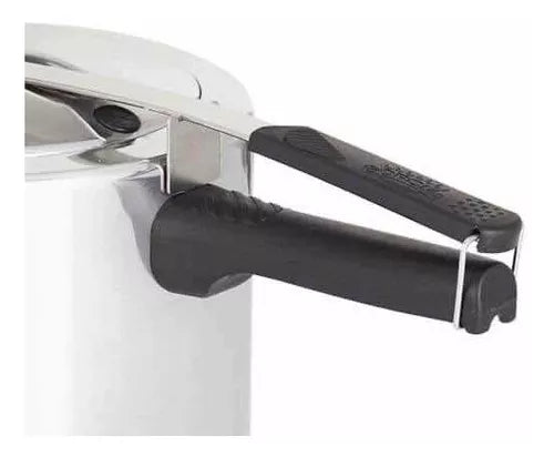 Olla a presión Corona de 13 litros fabricada en aluminio, ideal para cocinas a gas y eléctricas.