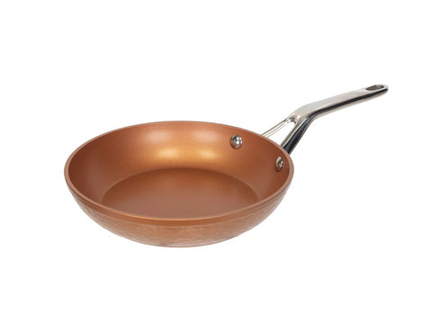 Sartén Aluminio Forjado Origen SG 28cm con antiadherente reforzado, diseño cobre amartillado y compatibilidad con todo tipo de estufas.