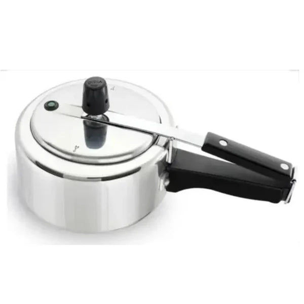Olla a presión India de 4.5 litros, fabricada en aluminio de alta calidad, con cierre interno y sistemas avanzados de seguridad.